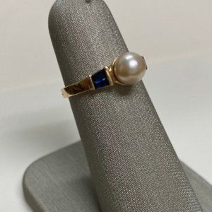 Vintage Estate Pear and Sapphire Ring